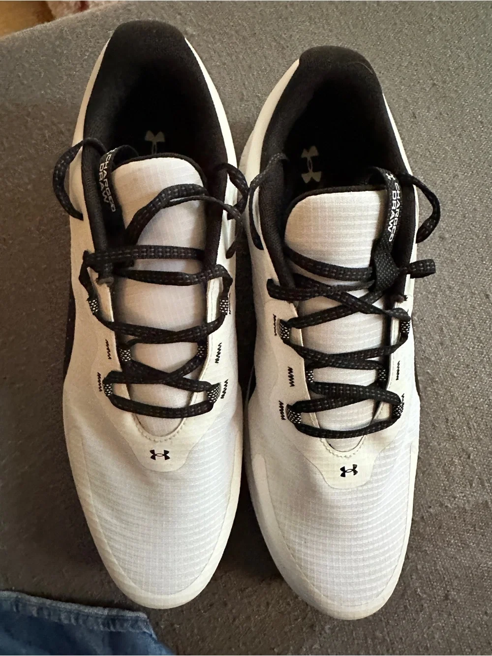 Under Armour Charged Draw Men’s White and Black Golf Shoes